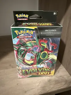 Sealed 3 Pack Evolving Skies Hanger Box Pokemon TCG Sword & Shield booster - Image 1