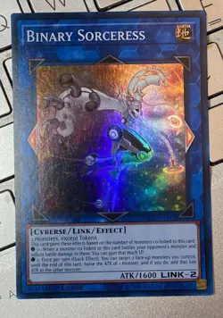 Yugioh Binary Sorceress SDCL-EN043 Super Rare Holo 1st Edition m/nm - Image 1