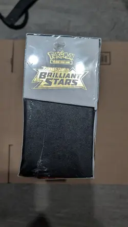 Pokemon Sword & Shield Brilliant Stars Elite Trainer Box ETB Sealed (Small Tear) 820650870125 - Image 5