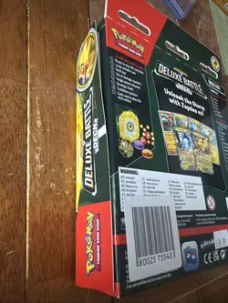 Pokemon TCG Deluxe Zapdos EX Battle Box Deck - Image 3