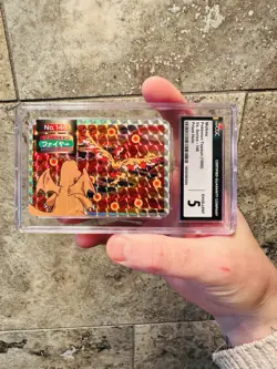 Pokemon CGC 5 Moltres VS Dragonite No.146 Prism Topsun Japanese NINTENDO 1998 - Image 1