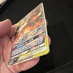 Pokemon Reshiram & Charizard GX SM201 Full Art Promo Holo 270 HP TAG TEAM Dragon - Image 2