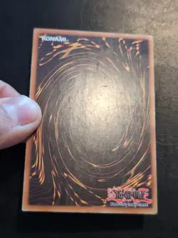 Yu-Gi-Oh! RARE CARD DARK BLADE MFC-007 1996 VINTAGE PRINT LP - Image 3