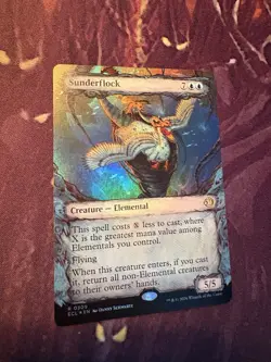 Sunderflock (Showcase) Lorwyn Eclipsed Regular Foil - Image 1