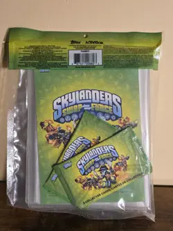 Skylanders Swap Force Topps Collector Trading Card Starter Kit ToysRUs Exclusive - Image 4