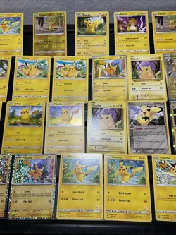 (30) Pikachu CARDS LOT VTG HOLO Raichu Stamped Red Cheeks Delta Go Species - Image 3