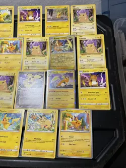 (30) Pikachu CARDS LOT VTG HOLO Raichu Stamped Red Cheeks Delta Go Species - Image 4