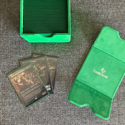 Mtg EDH Hazel Squirrel Deck Sleeved and with Box - Image 1