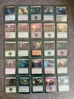 Mtg EDH Hazel Squirrel Deck Sleeved and with Box - Image 3