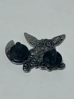 Shiny Radiant Eevee Pin Pokemon Go Collection 2023 Metal Promo - Image 2