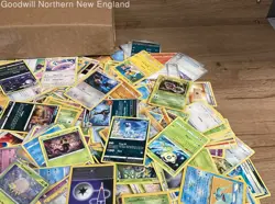 2.5LB Lot of Mixed Various Assorted Pokemon Cards Trading Cards TCG CCG - Image 3