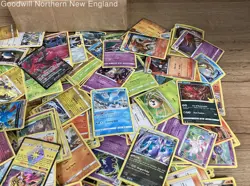2.5LB Lot of Various Mixed Assorted Pokemon Holo Cards TCG Trading Cards - Image 3