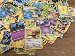 2.5LB Lot of Various Mixed Assorted Pokemon Cards TCG Trading Cards - Image 4