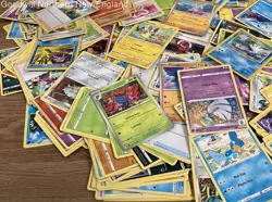 2.5LB Lot of Various Mixed Assorted Pokemon Cards TCG Trading Cards - Image 5