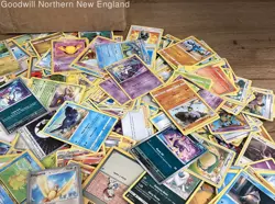 2.5LB Lot of Various Assorted Mixed Pokemon Cards TCG CCG Trading Cards - Image 3