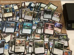 2.5LB Lot of Various Assorted Magic the Gathering Cards TCG in Collectible Box - Image 3