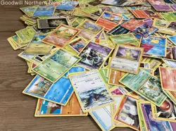 2.5LB Lot of Mixed Assorted Various Pokemon Cards CCG TCG Trading Cards - Image 5