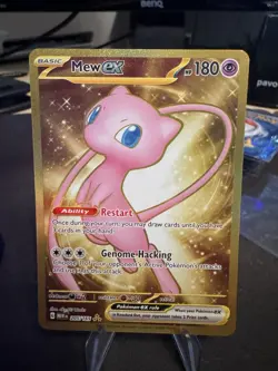 Pokemon TCG Mew Ex 205/165 Scarlet & Violet 151 Gold Hyper Rare - Image 1