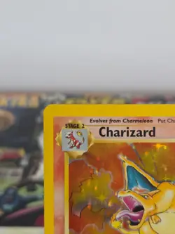 Pokemon TCG Charizard #4/102 Base Set Unlimited Holo Rare WOTC NM / LP - Image 3