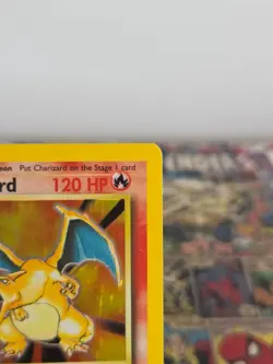Pokemon TCG Charizard #4/102 Base Set Unlimited Holo Rare WOTC NM / LP - Image 4