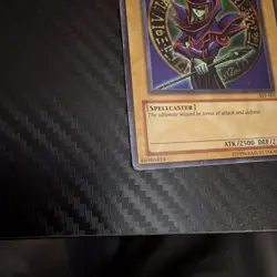 Dark Magician LOB-005 Ultra Rare Unlimited MP - Image 2