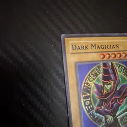 Dark Magician LOB-005 Ultra Rare Unlimited MP - Image 3