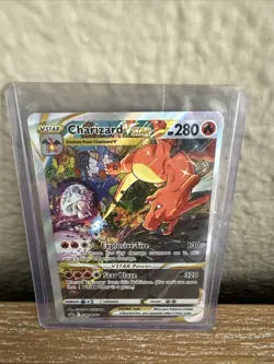 Charizard VSTAR SWSH262 2022 Pokemon Promo Card - Image 1