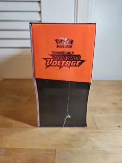 Pokemon Sword & Shield Vivid Voltage Elite Trainer Box ETB Factory Sealed NEW 820650807688 - Image 2