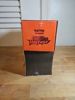 Pokemon Sword & Shield Vivid Voltage Elite Trainer Box ETB Factory Sealed NEW 820650807688 - Image 4