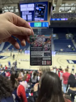 (Pre-Sale) One Piece Monkey D. Luffy US Voyage College Basketball CARD - Image 3