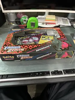 Pokemon TCG Crown Zenith Regidrago V Collection Box - Factory Sealed - Mint 820650851834 - Image 2