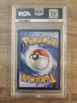 2022 POKEMON SWSH BLACK STAR PROMO ARCEUS V FIGURE COLL #204 ARCEUS V PSA 9 - Image 2