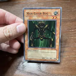 Yu-Gi-Oh Man-Eater Bug LOB-108 Super Rare Original Print LP - Image 5