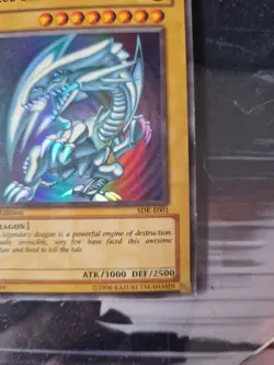 Yugioh Blue Eyes White Dragon SDK E001 1st.Edition Ultra Rare - Image 4