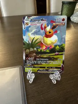 Flareon VMAX SWSH180 SWSH: Sword & Shield Promo Cards Holo - Image 1