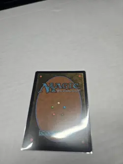 Roaming Throne The Lost Caverns of Ixalan Foil - Image 2