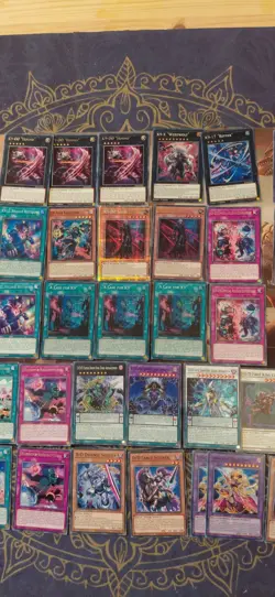 YU-GI-OH CARDS - VINTAGE / MODERN META CARDS - STARFOILS INCLUDED - JOBLOT - Image 1