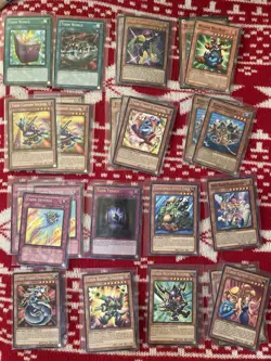 Yu-Gi-Oh 25 TOON CARD LOT SLEEVED - Image 1