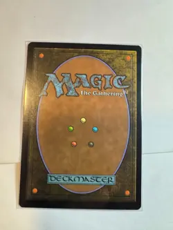 Amunet, Tyrants' End - Queen Marchesa (Rainbow Foil) Secret Lair Drop Foil NM - Image 2