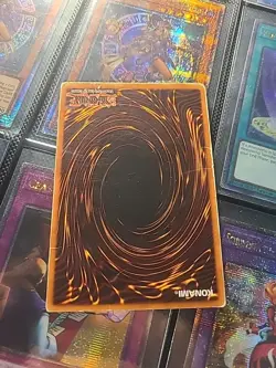 Yu-Gi-Oh! TCG - Toon World MRL-076 - 1st Edition Super Rare - Holo Wavy Print - Image 2