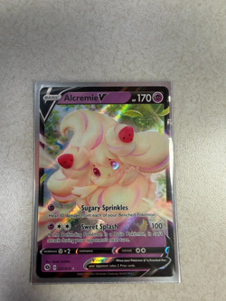 Alcremie V 022/073 Champions Path NM Ultra Rare Pokemon Card - Image 1