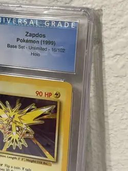 Pokemon TCG Zapdos Base Set 16/102 Holo Unlimited Holo Rare CGC 7.5 - Image 4