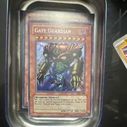 Yu-Gi-Oh! TCG MRD Gate Guardian MRD-000 Holo Warrior Effect Card by Konami - Image 1