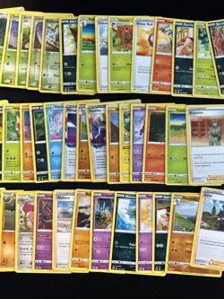 Pokemon TCG Kanto Mini Tin & 50+ Card Lot Charizard - Image 5