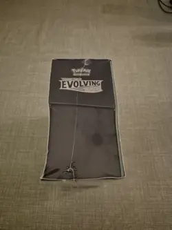 Pokemon TCG Evolving Skies Elite Trainer Box Sealed ETB - Image 3