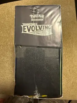 Pokemon - Evolving Skies Pokemon Center SEALED ETB Elite Trainer Box - Image 2