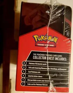 2023 POKEMON COLLECTOR CHEST/LUNCHBOX Factory SEALED CHARIZARD - Image 4