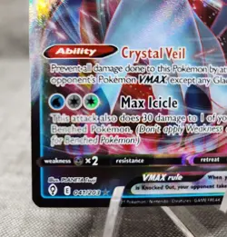 Pokemon TCG card Glaceon VMAX 041/203 SWSH07 Evolving Skies Holo - Image 3