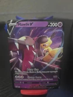 Mawile v Silver Tempest Holo Pokemon TCG Card 070/195 Sword & Shield - Image 1