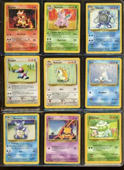 Lot of Aprox 500 Vintage Pokemon Cards Jungle Base Set Nidoking Mewtwo in Binder - Image 3
